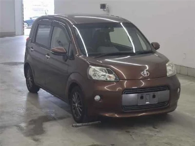 TOYOTA PORTE