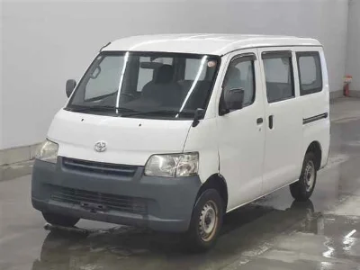 TOYOTA TOWN ACE VAN