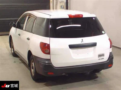 MITSUBISHI LANCER VAN