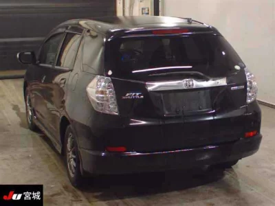 HONDA FIT SHUTTLE