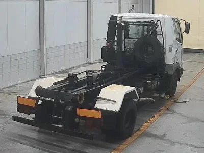 MITSUBISHI FUSO FIGHTER