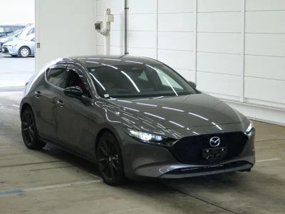 MAZDA MAZDA3 FASTBACK