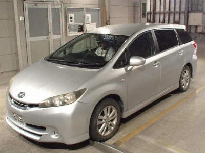 TOYOTA WISH