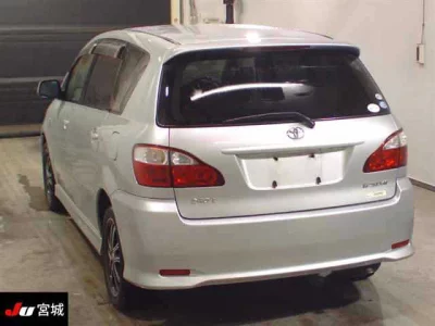 TOYOTA IPSUM