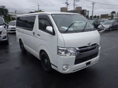 TOYOTA HIACE VAN