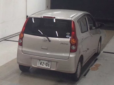 DAIHATSU MIRA