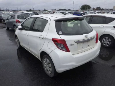 TOYOTA VITZ
