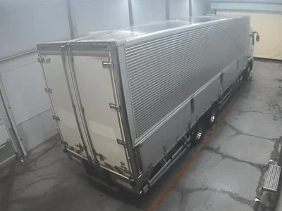 MITSUBISHI FUSO