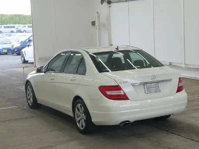 MERCEDES BENZ C CLASS