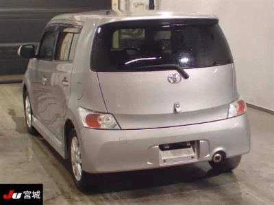 TOYOTA BB