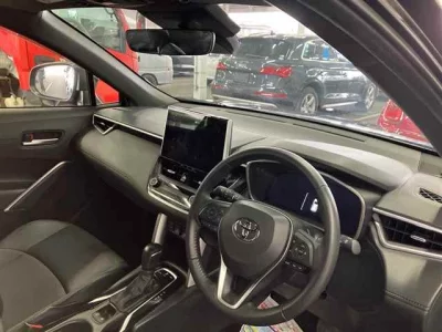 TOYOTA COROLLA CROSS
