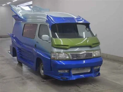 TOYOTA HIACE VAN