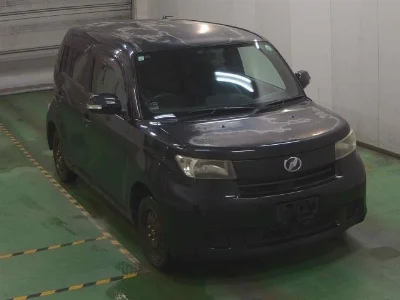 TOYOTA BB