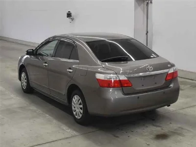 TOYOTA PREMIO