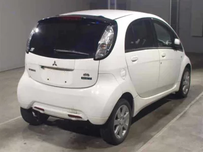 MITSUBISHI I