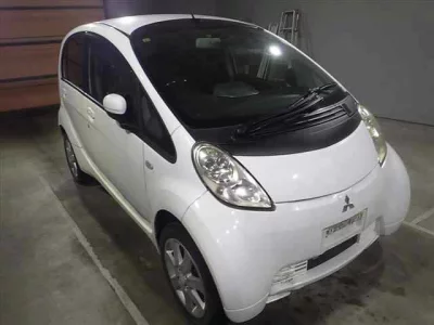 MITSUBISHI I
