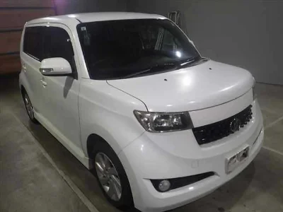 TOYOTA BB