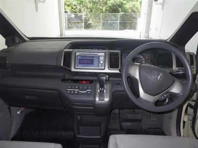 HONDA STEP WAGON