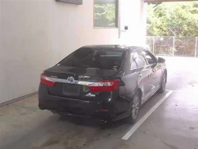 TOYOTA CAMRY