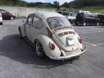 VOLKSWAGEN  BEAT 