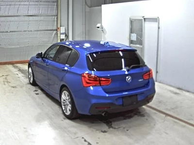 BMW 1 SERIES