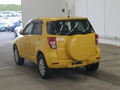 TOYOTA RUSH