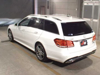 MERCEDES BENZ E CLASS STATION WAGON