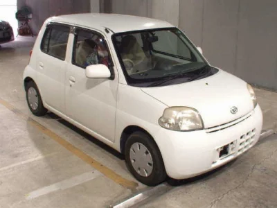 DAIHATSU ESSE