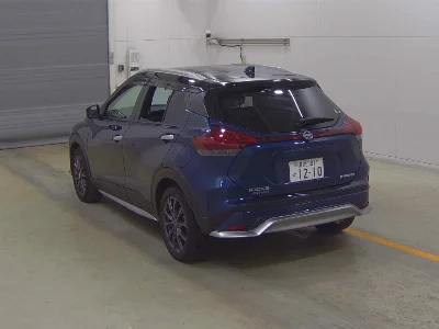 NISSAN KICKS