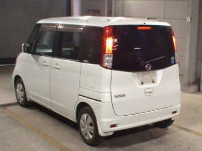 NISSAN ROOX