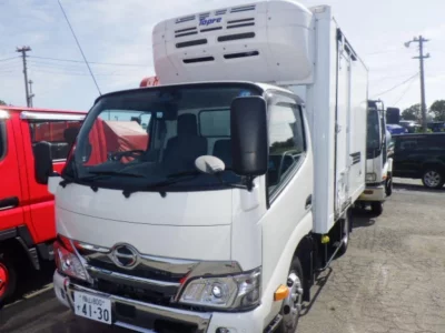 HINO DUTRO