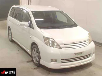 TOYOTA ISIS