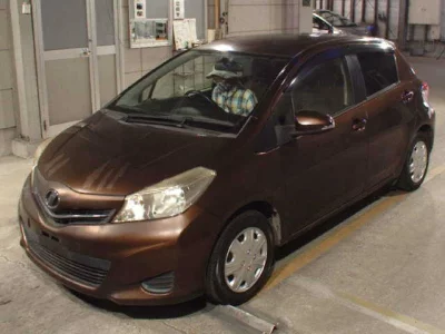 TOYOTA VITZ