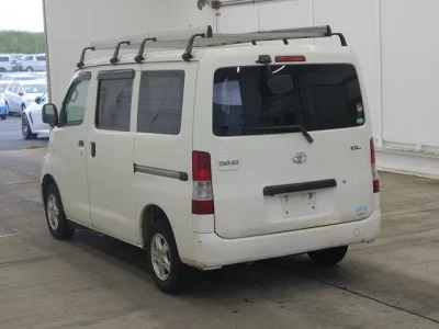 TOYOTA TOWN ACE VAN