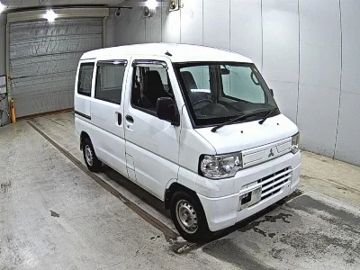 MITSUBISHI MINICAB