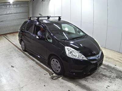 HONDA FIT SHUTTLE