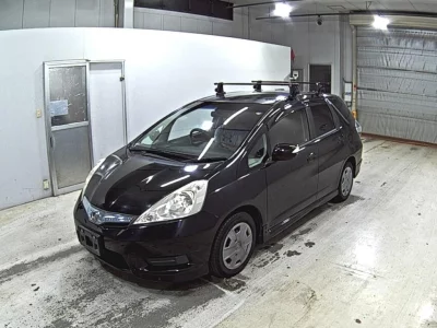 HONDA FIT SHUTTLE