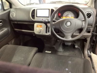 SUZUKI MRWAGON