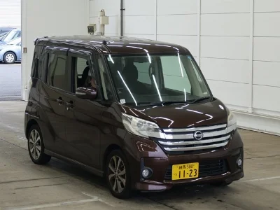 NISSAN DAYZ ROOX