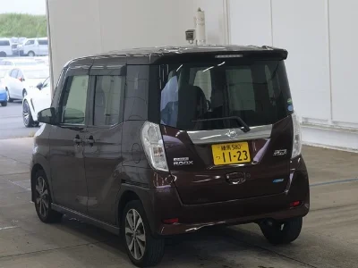 NISSAN DAYZ ROOX