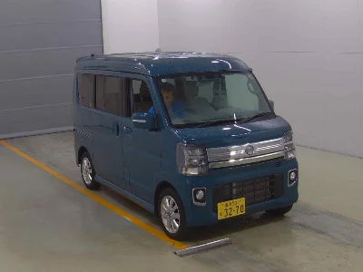 NISSAN CLIPPER RIO