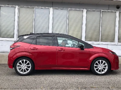 NISSAN AURA