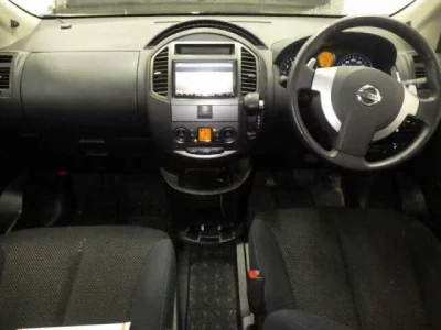 NISSAN LAFESTA