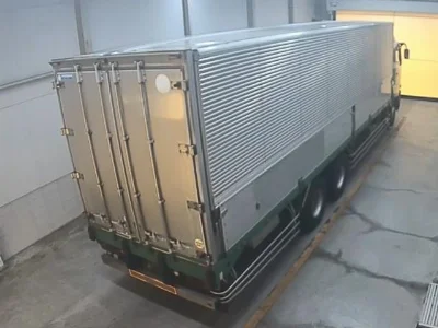 MITSUBISHI FUSO