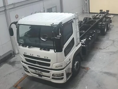 MITSUBISHI FUSO