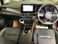 Nissan Aura