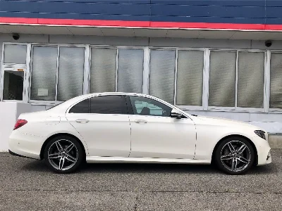 MERCEDES BENZ E CLASS