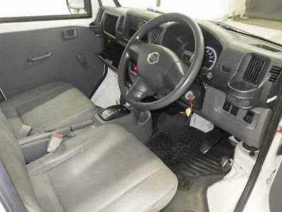 NISSAN CLIPPER TRUCK