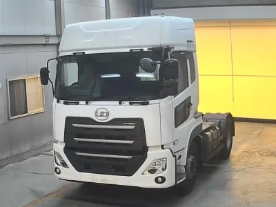 NISSAN UD