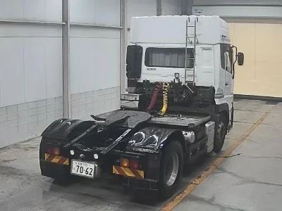 NISSAN UD